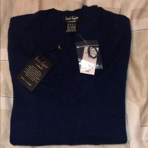 Lord & Taylor brand new cashmere sweater